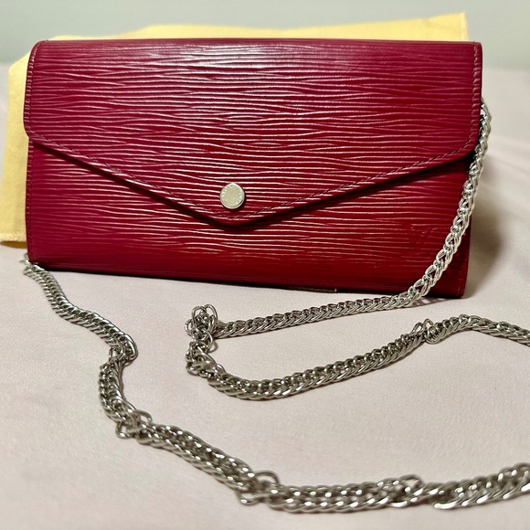 Louis Vuitton Sarah Epi Wallet - Picture 1 of 7